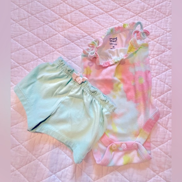 2 Jumping Beans Outfits - Onesie & Shorts 3 Months - Picture 3 of 3